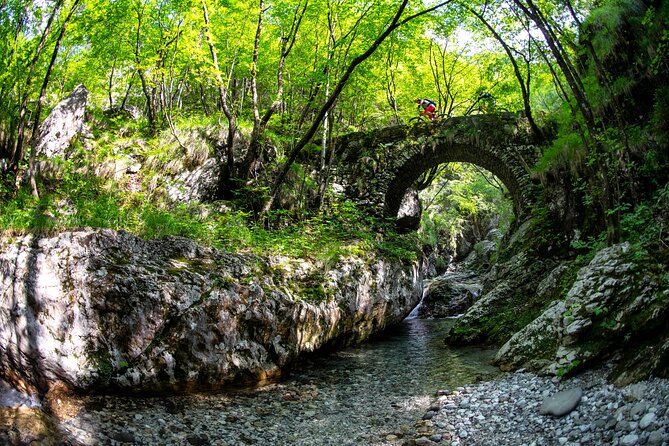 8-Day Private Mountain Bike Tour from Arnoldstein to Piran - Day 3: Boka Waterfall, Mt. Stol, and Kobarid