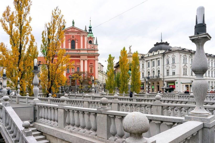 Best of Ljubljana: Private tour with Ljubljana born guide - Who should book this Ljubljana experience?