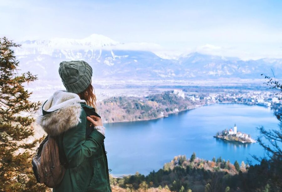 Bled: City Highlights Tour with Hiking & Bled Cream Cake - Walking through the forest to Straža