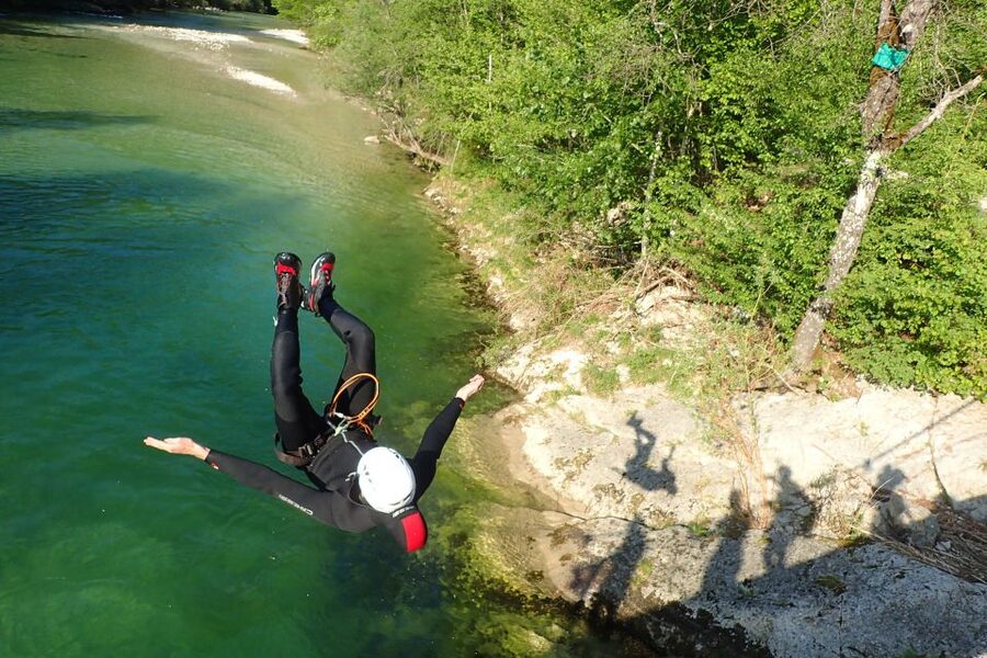 Bled: Guided Canyoning Tour with Transport - High water and the alternate route