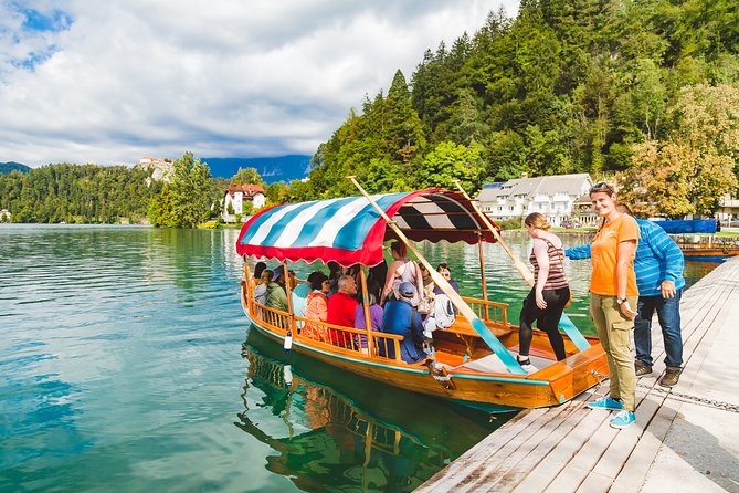 Bled lake, island & castle | Private half day trip from Ljubljana - One hour at Lake Bled