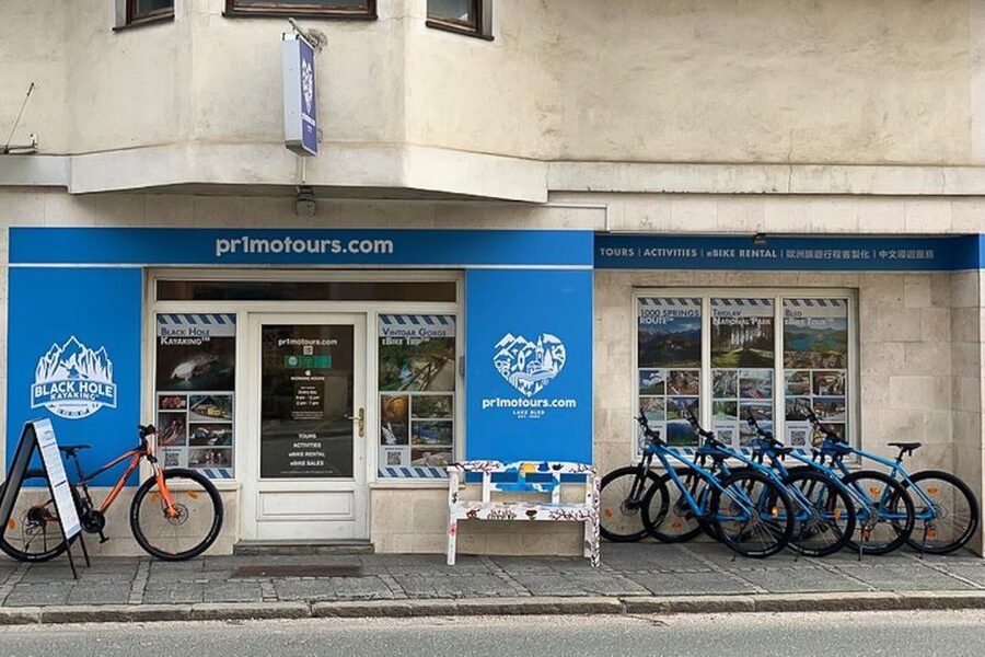 Bled: Mountain Bike Rental - The lake area, photo stops, and changing pace