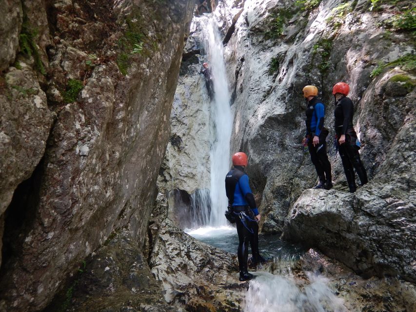 Bovec: Exciting Canyoning Tour in Sušec Canyon - Safety, confidence, and the early injury warning