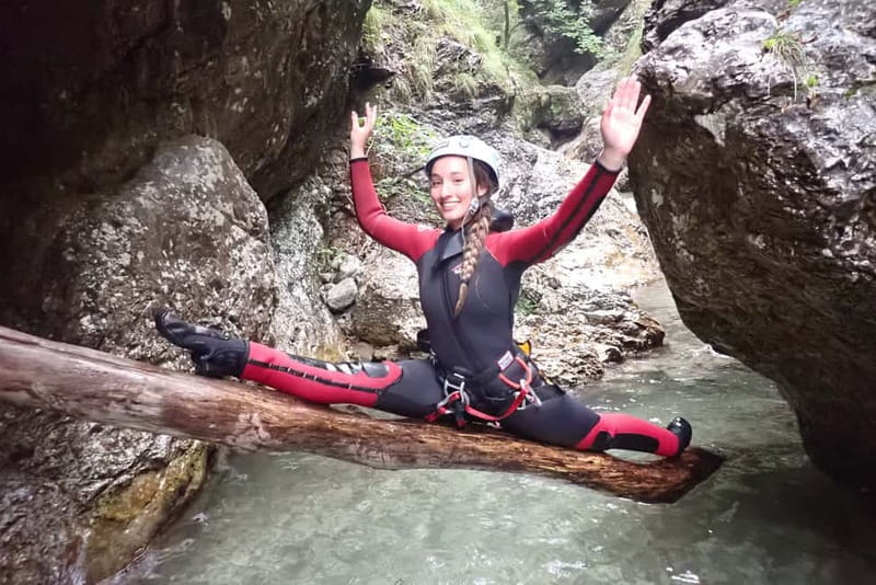 Bovec: Thrilling Canyoning in Sušec Gorge with Photo service - Safety, comfort, and the cold-water factor