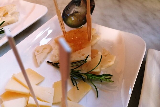 Enjoy in fruit and vegetable delights in Slovenia, Vipava valley - Outdoor dining with a view