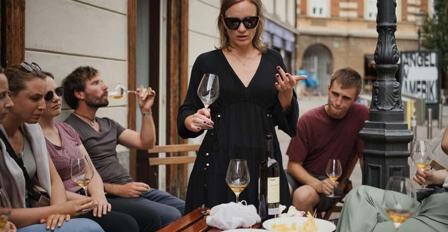 Food & Wine tour with a Sommelier - Key points at a glance