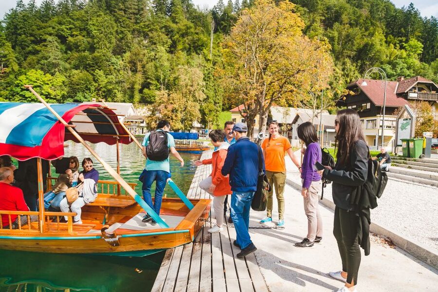 From Ljubljana: Lake Bled and Bled Castle Tour - What the guide adds to the day