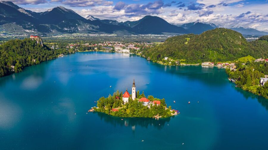 From Ljubljana: Postojna Cave, Predjama Castle and Lake Bled - The road to Bled and the change in mood
