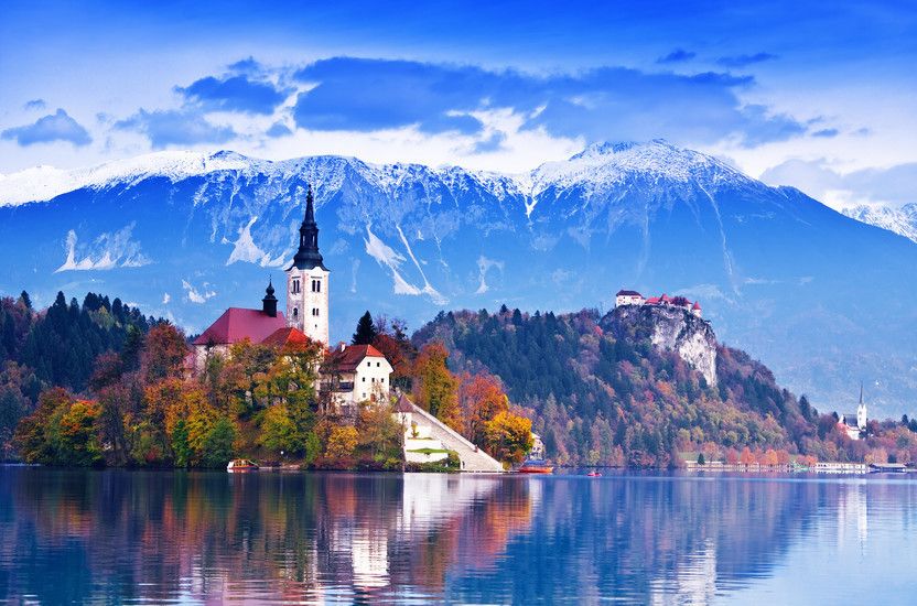 From Ljubljana: Trip to Lake Bled and Bled Castle - The 45-minute ride from Ljubljana
