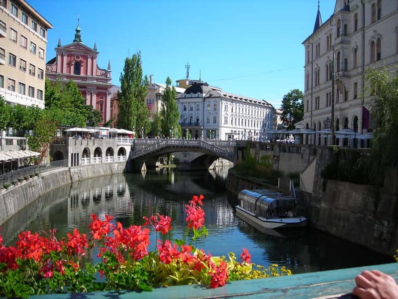 From Trieste: Ljubljana and Lake Bled Full-Day Bus Tour - Making the most of free time in Ljubljana