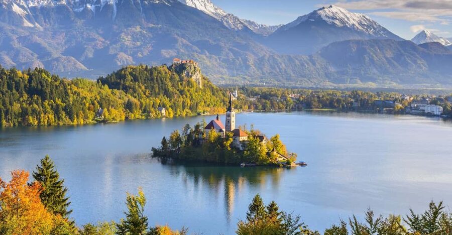 From Zagreb: Ljubljana and Lake Bled Small Group Guided Tour - Ljubljana: bridges, dragons, and an easygoing center