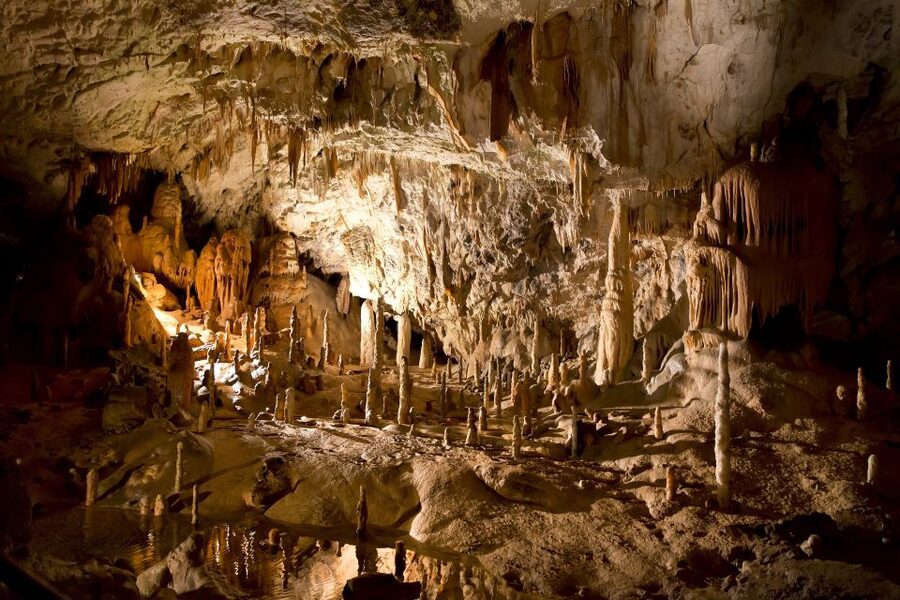 From Zagreb: Ljubljana, Postojna Cave & Predjama Castle Tour - Ljubljana in 2.5 hours: a smart first look