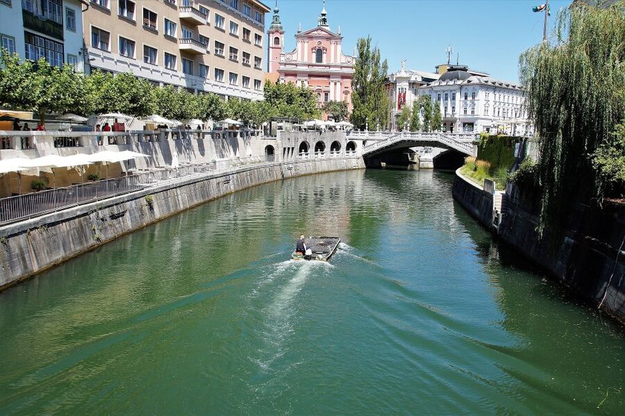 From Zagreb: Postojna Cave, Lake Bled, Ljubljana Day Trip - Postojna Cave: Slovenia’s underground opening act