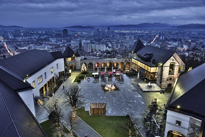 Historic Ljubljana Tour with Ljubljana Castle included - Plečnik’s library and French Revolution Square