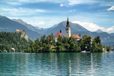 Ljubljana Airport- Lake Bled or vice versa. Private transfer.