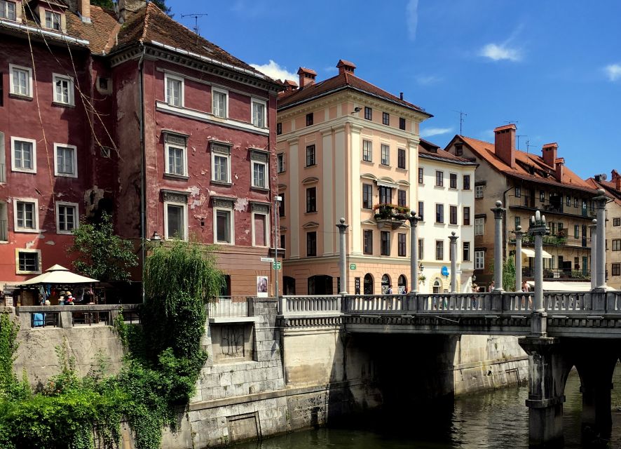 Ljubljana and Ljubljana Castle Sightseeing Tour - Town Hall and the Central Market