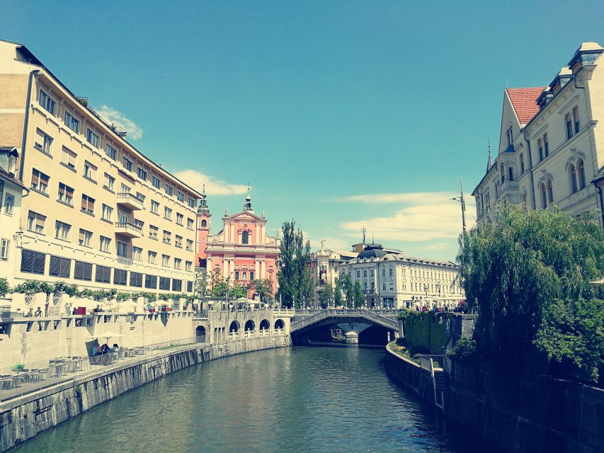 Ljubljana and Ljubljana Castle Sightseeing Tour - Congress Square and the city’s public face