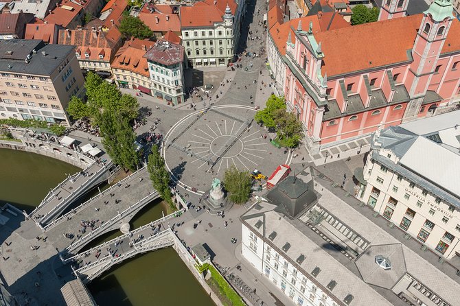 Ljubljana city walk | Private tour - What a private guide changes