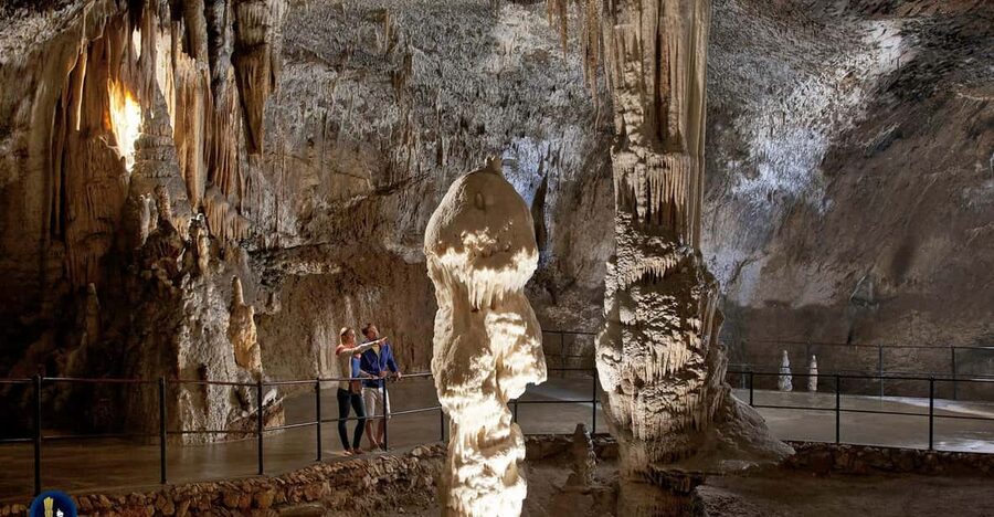 Ljubljana: Postojna Cave and Predjama Castle Tour - Should you book it?