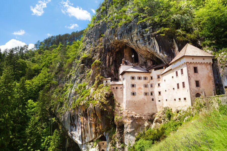 Ljubljana: Postojna Cave & Predjama Castle Tickets and Tour - Practical advice for a smoother day