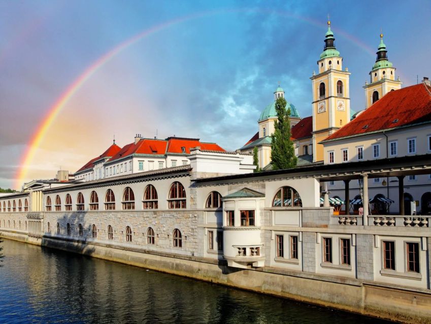 Ljubljana: Private 2h Sightseeing Walking Tour - Key points to know before booking
