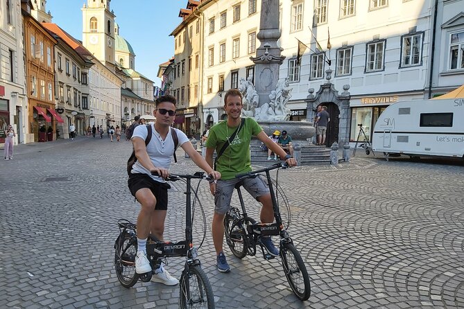 Ljubljana Sightseeing Tour by Electric Bikes - Timing, meeting point, and cancellation details