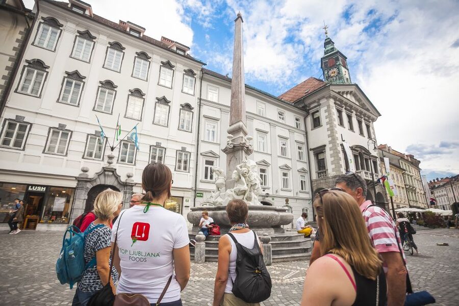Ljubljana: Slovenian Cuisine Walking Tour with Tastings - Key points to know before you book