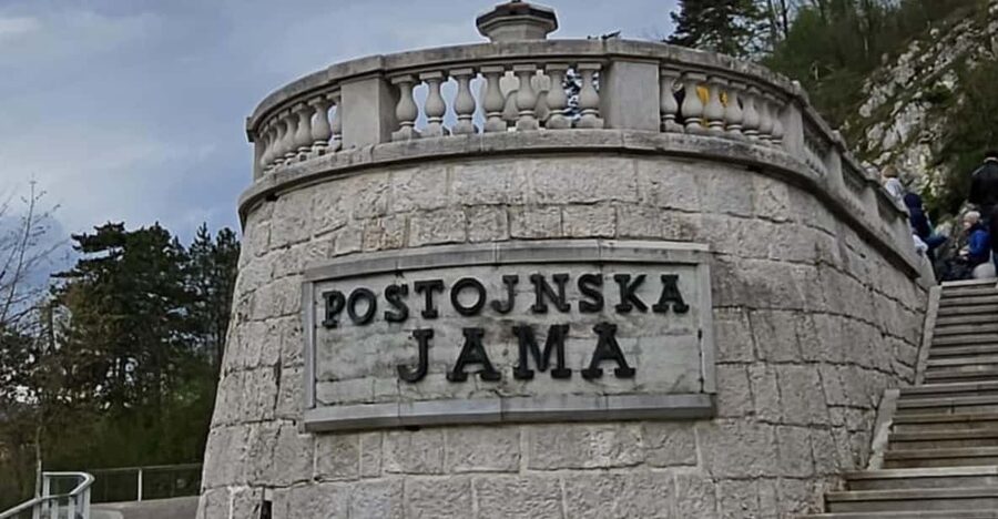 Ljubljana to Postojna Cave,Predjama Castle and Postojna park - Meeting at Dragon Bridge and heading toward Postojna