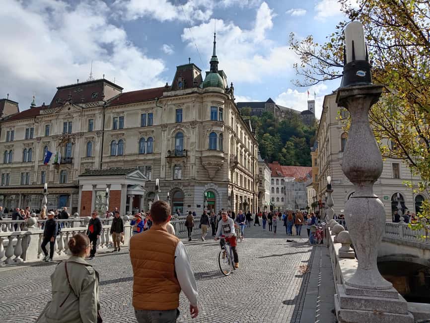 Ljubljana: Wonderful tour fun experience time history - Prešeren Square, the market, and the final cathedral stop