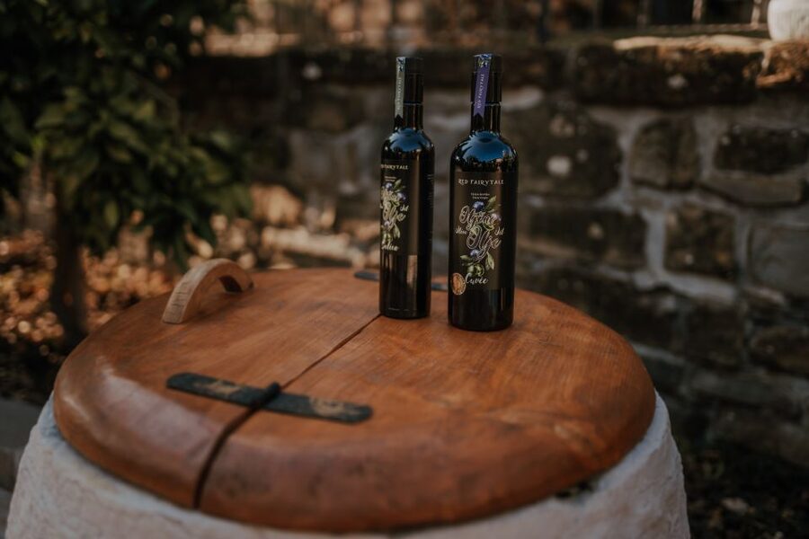 Olive Oil Tasting a Journey of Flavors and Aromas - What the top ratings tell you