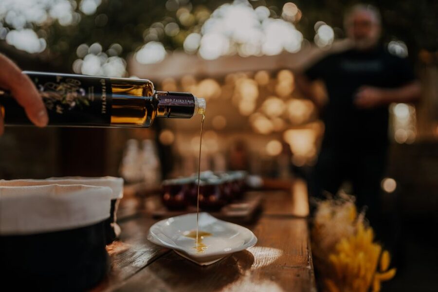 Olive Oil Tasting a Journey of Flavors and Aromas - The first taste: olive oil, aromas, and homemade food