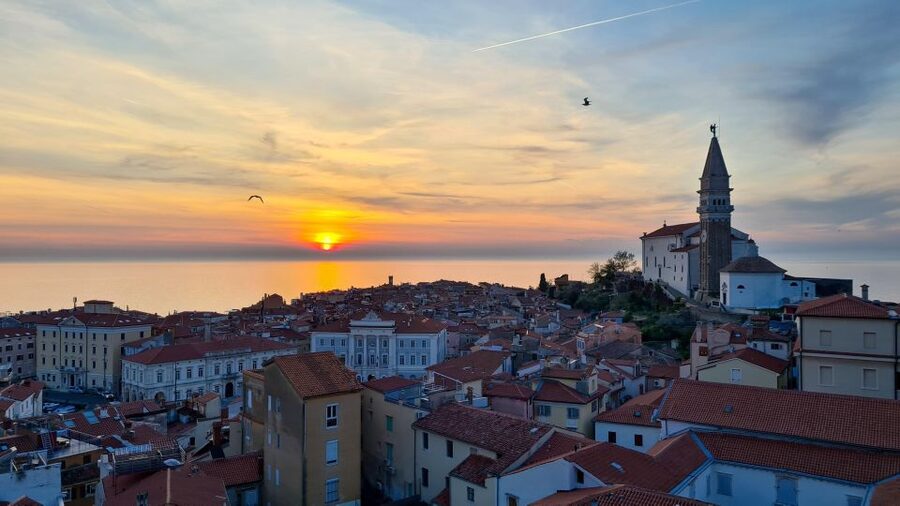 Piran: Bike Rental with Map, Helmet, Water bottle and Lock - Who will enjoy this rental most?