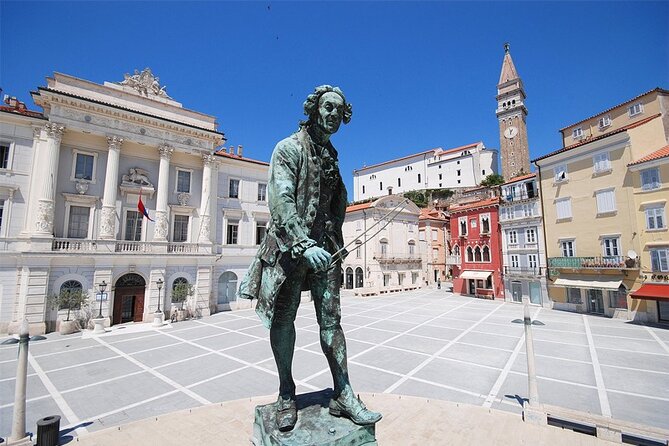 Piran wine & food walking tour - Antipasto and local wine at an osteria