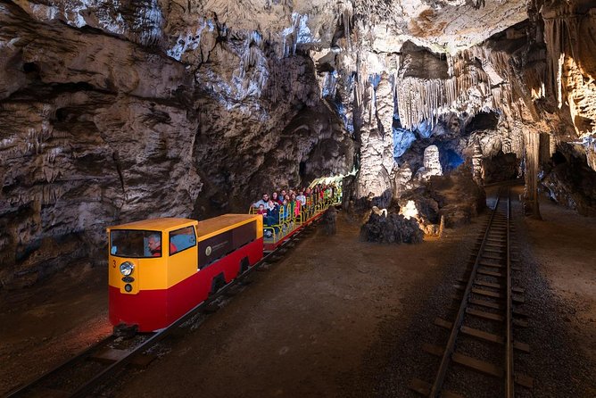Postojna Cave & Predjama Castle - Who will enjoy this day most?
