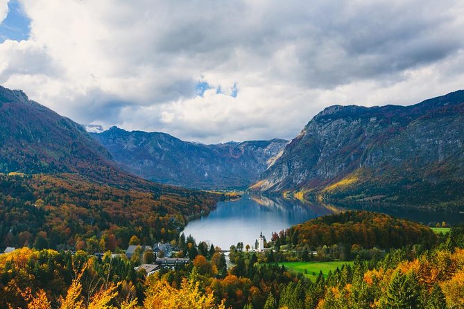 Private Bohinj & Vogel Tour from Bled - Riding the Vogel cable car above Bohinj