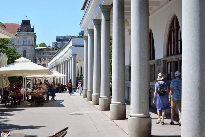 Private city tour of Ljubljana. 4 hours with a friendly and fun local guide. - Republic Square and the Yugoslav chapter