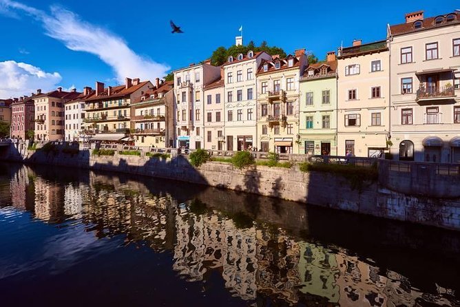 Private city tour of Ljubljana. 4 hours with a friendly and fun local guide. - How hard is the four-hour walk?