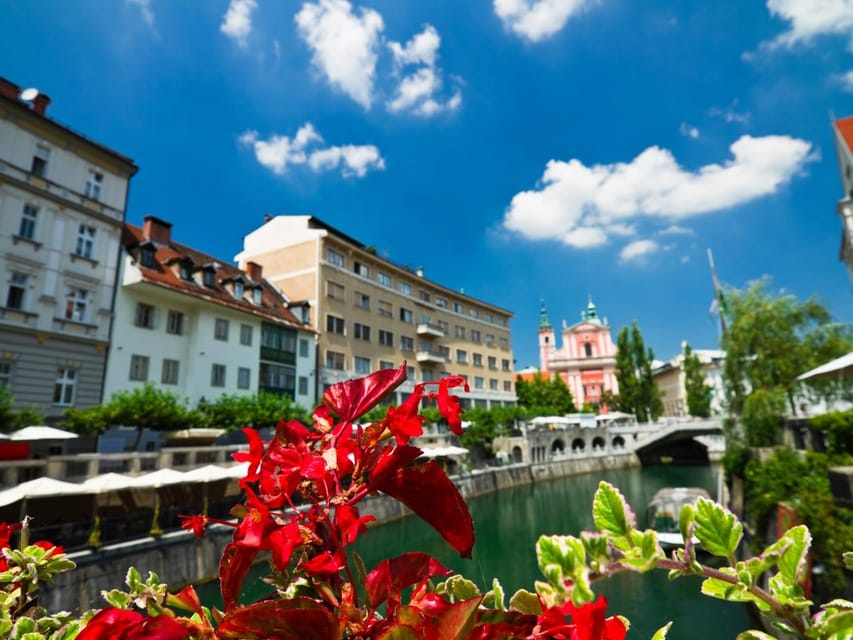 Private Day Trip: Zagreb to Ljubljana & Lake Bled - Reaching Ljubljana Castle for the city view