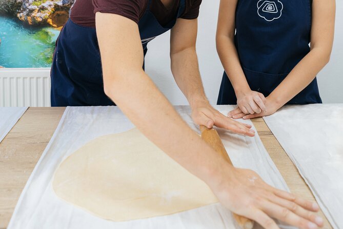 sLOVEnian Strukelj Traditional Cooking Class - Local stories are part of the meal