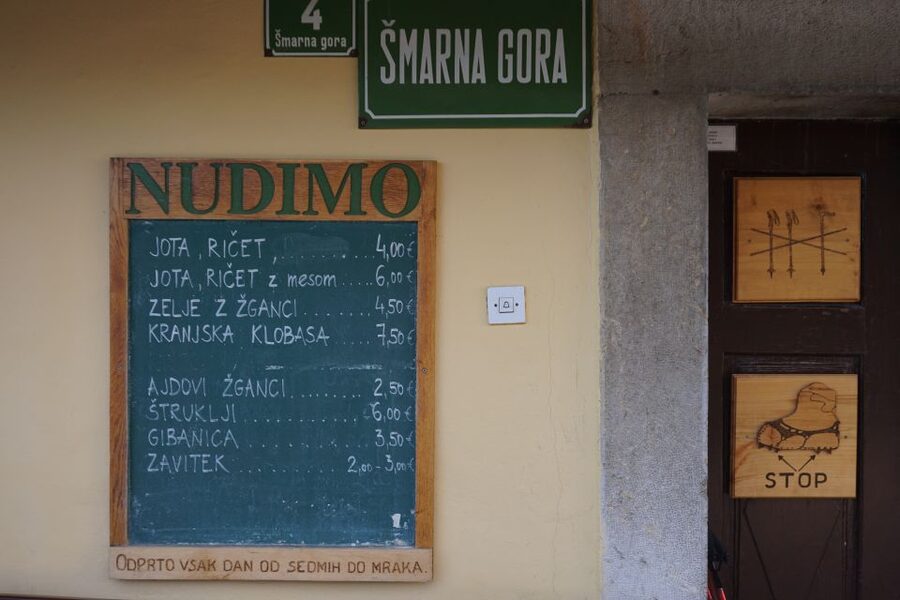 Šmarna Gora: Hiking and Food Tour from Ljubljana - Starting from central Ljubljana