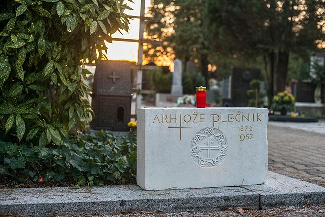 The Deadly Walk - Ljubljana Cemetery Tour - What Tjaša’s guiding style adds