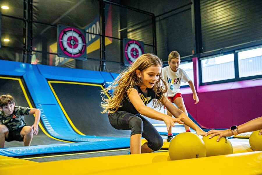Woop! Fun park with 21 attractions - Entering a 3,500-square-meter indoor activity hall